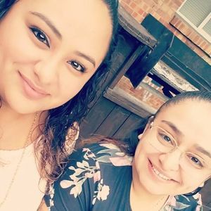 Meet your Posher, Mayra